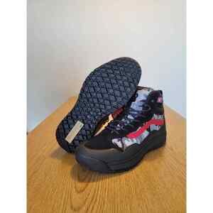 Vans UltraRange Exo Hi MTE-2 Camo Black Red Primaloft Boot Mens Size 8.5 new